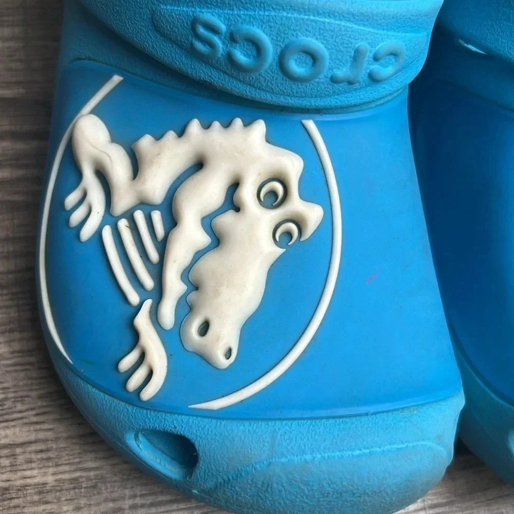 Youth Crocs Size 2